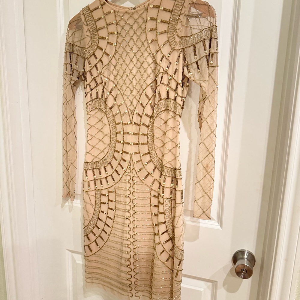 Gianni Bini Cream and Gold Bodycon Long Sleeve Cocktail Dress